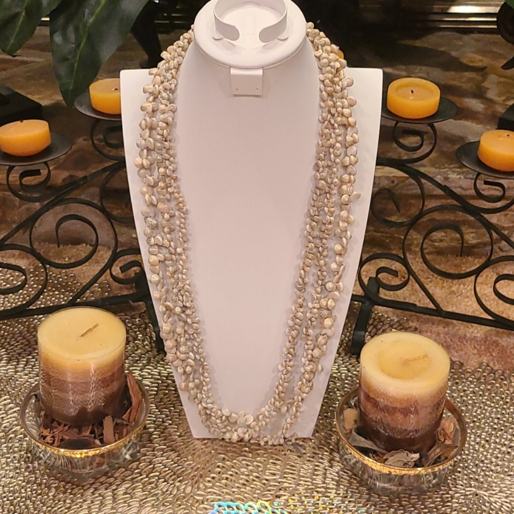 ✴NWOT / Bundle of 3 Natural Shell Necklaces